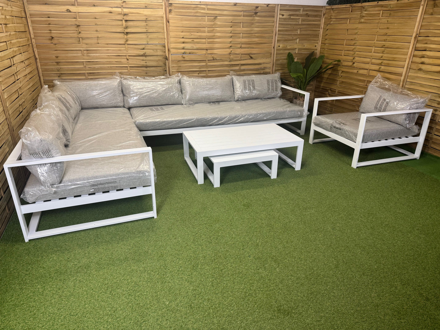 Tundra conjunto de salón de jardín 270