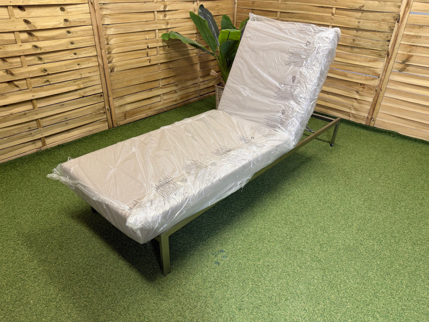 Gartenliege Suite 191