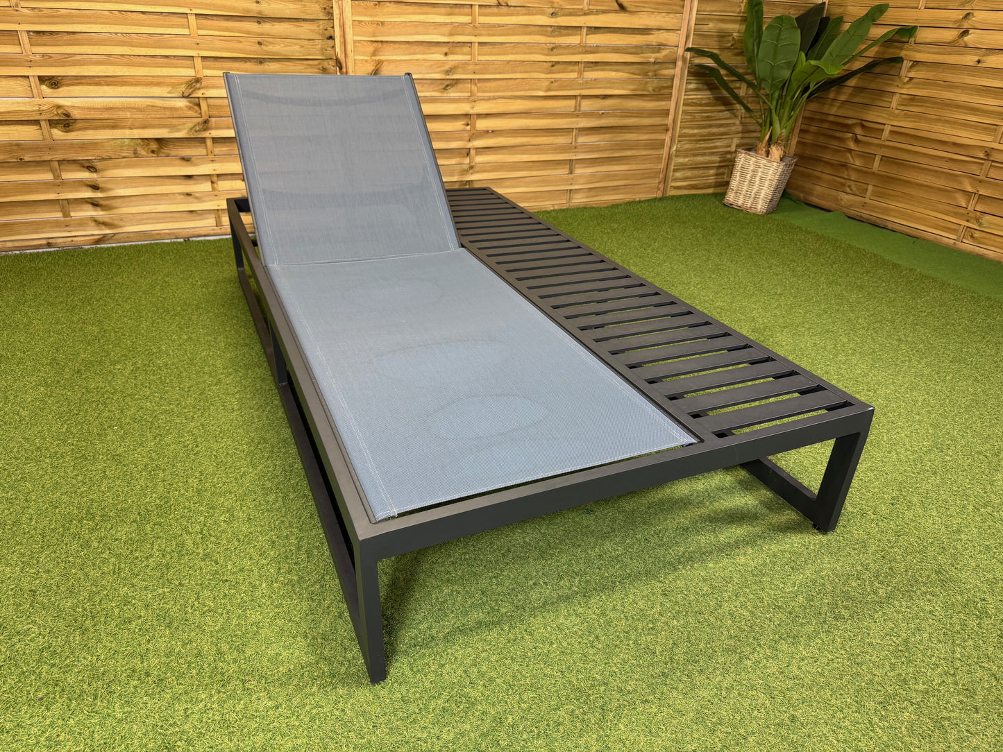 Ayana Gartenliege Aluminium 249